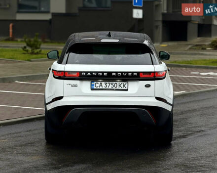 Білий Ленд Ровер Рендж Ровер Велар, об'ємом двигуна 2 л та пробігом 134 тис. км за 29999 $, фото 30 на Automoto.ua