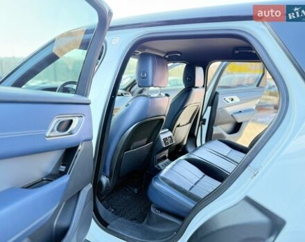 Белый Ленд Ровер Рендж Ровер Велар, объемом двигателя 2 л и пробегом 134 тыс. км за 29999 $, фото 68 на Automoto.ua