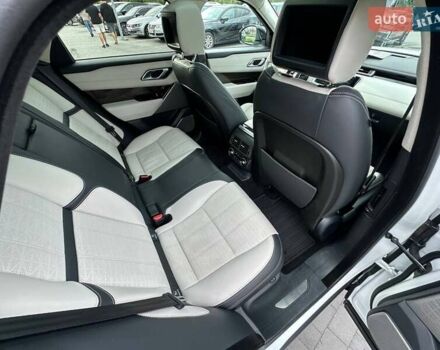 Белый Ленд Ровер Рендж Ровер Велар, объемом двигателя 2.99 л и пробегом 106 тыс. км за 43900 $, фото 34 на Automoto.ua