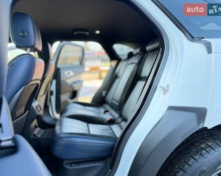 Белый Ленд Ровер Рендж Ровер Велар, объемом двигателя 2 л и пробегом 134 тыс. км за 29999 $, фото 69 на Automoto.ua