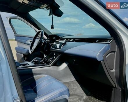 Білий Ленд Ровер Рендж Ровер Велар, об'ємом двигуна 2 л та пробігом 134 тис. км за 28999 $, фото 59 на Automoto.ua