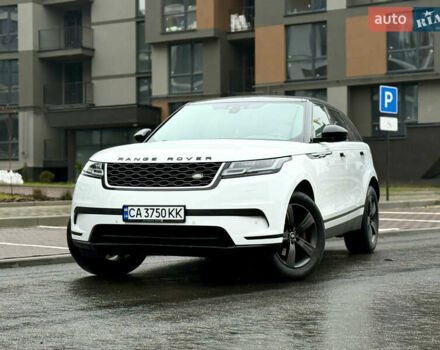 Белый Ленд Ровер Рендж Ровер Велар, объемом двигателя 2 л и пробегом 130 тыс. км за 32500 $, фото 21 на Automoto.ua