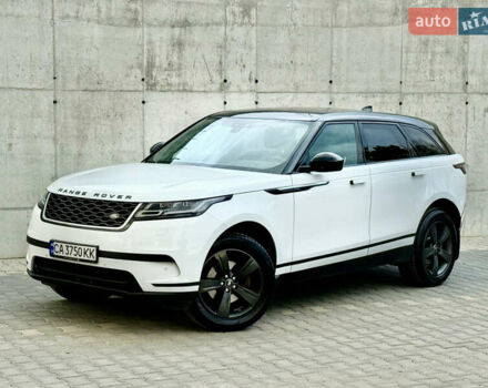 Белый Ленд Ровер Рендж Ровер Велар, объемом двигателя 2 л и пробегом 134 тыс. км за 33999 $, фото 12 на Automoto.ua