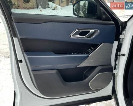 Білий Ленд Ровер Рендж Ровер Велар, об'ємом двигуна 2 л та пробігом 156 тис. км за 27000 $, фото 34 на Automoto.ua