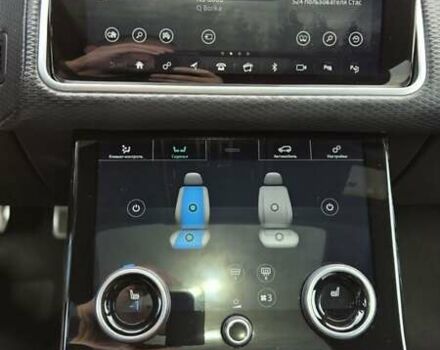 Белый Ленд Ровер Рендж Ровер Велар, объемом двигателя 3 л и пробегом 95 тыс. км за 39500 $, фото 31 на Automoto.ua