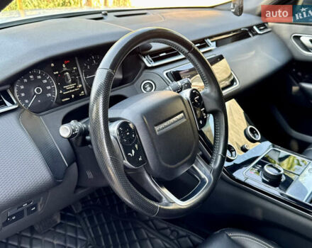 Белый Ленд Ровер Рендж Ровер Велар, объемом двигателя 2 л и пробегом 127 тыс. км за 29500 $, фото 14 на Automoto.ua