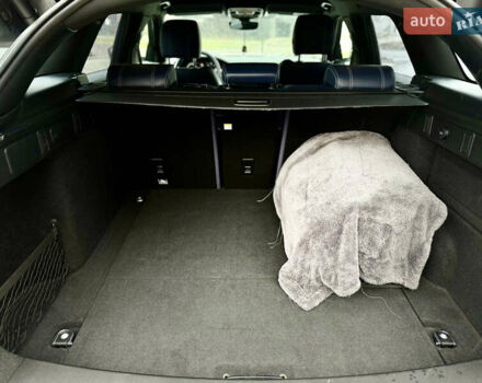 Белый Ленд Ровер Рендж Ровер Велар, объемом двигателя 2 л и пробегом 130 тыс. км за 32500 $, фото 54 на Automoto.ua