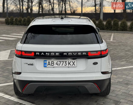 Ленд Ровер Рендж Ровер Велар 2017 в Киеве на Automoto.ua Белый Ленд Ровер Рендж Ровер Велар, объемом двигателя 2 л и пробегом 105 тыс. км за 32900 $, фото 22 на Automoto.ua