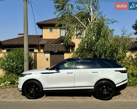 Белый Ленд Ровер Рендж Ровер Велар, объемом двигателя 2 л и пробегом 124 тыс. км за 32300 $, фото 10 на Automoto.ua