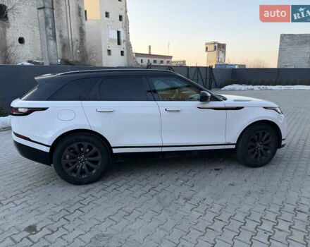 Белый Ленд Ровер Рендж Ровер Велар, объемом двигателя 0 л и пробегом 180 тыс. км за 29000 $, фото 13 на Automoto.ua