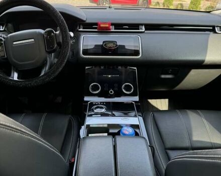 Білий Ленд Ровер Рендж Ровер Велар, об'ємом двигуна 2 л та пробігом 92 тис. км за 29900 $, фото 7 на Automoto.ua