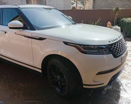 Белый Ленд Ровер Рендж Ровер Велар, объемом двигателя 2 л и пробегом 109 тыс. км за 31000 $, фото 74 на Automoto.ua