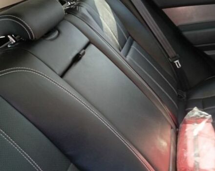 Белый Ленд Ровер Рендж Ровер Велар, объемом двигателя 2 л и пробегом 109 тыс. км за 31000 $, фото 83 на Automoto.ua