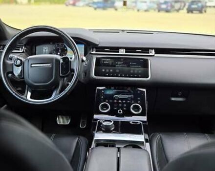 Белый Ленд Ровер Рендж Ровер Велар, объемом двигателя 3 л и пробегом 95 тыс. км за 39500 $, фото 41 на Automoto.ua