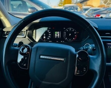 Білий Ленд Ровер Рендж Ровер Велар, об'ємом двигуна 2 л та пробігом 75 тис. км за 34100 $, фото 6 на Automoto.ua