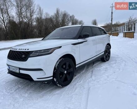 Белый Ленд Ровер Рендж Ровер Велар, объемом двигателя 2 л и пробегом 138 тыс. км за 39690 $, фото 16 на Automoto.ua