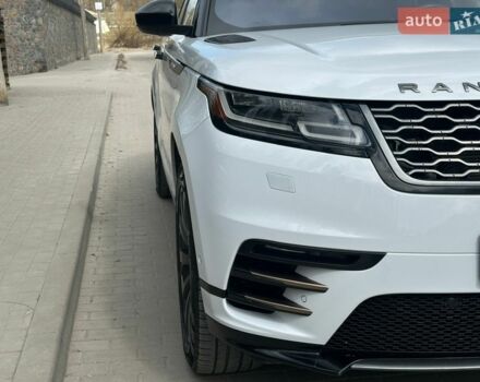 Білий Ленд Ровер Рендж Ровер Велар, об'ємом двигуна 2 л та пробігом 131 тис. км за 32000 $, фото 19 на Automoto.ua