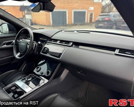 Белый Ленд Ровер Рендж Ровер Велар, объемом двигателя 2 л и пробегом 150 тыс. км за 29900 $, фото 9 на Automoto.ua