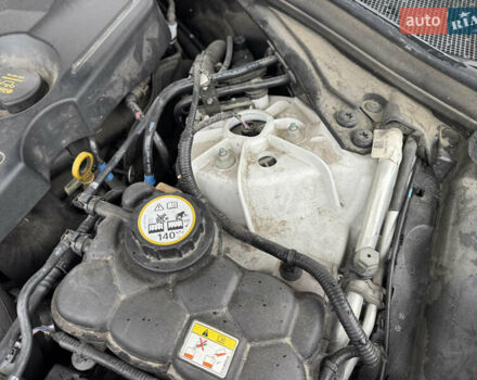 Білий Ленд Ровер Рендж Ровер Велар, об'ємом двигуна 2 л та пробігом 150 тис. км за 29900 $, фото 47 на Automoto.ua