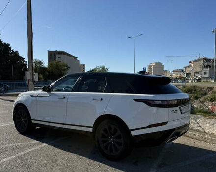 Белый Ленд Ровер Рендж Ровер Велар, объемом двигателя 3 л и пробегом 85 тыс. км за 40000 $, фото 5 на Automoto.ua