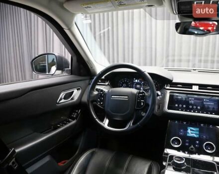 Білий Ленд Ровер Рендж Ровер Велар, об'ємом двигуна 2 л та пробігом 138 тис. км за 41900 $, фото 12 на Automoto.ua