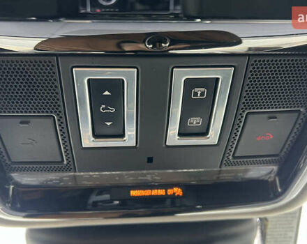 Белый Ленд Ровер Рендж Ровер Велар, объемом двигателя 2 л и пробегом 134 тыс. км за 25500 $, фото 18 на Automoto.ua