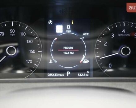 Белый Ленд Ровер Рендж Ровер Велар, объемом двигателя 2 л и пробегом 138 тыс. км за 39690 $, фото 24 на Automoto.ua