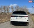 Білий Ленд Ровер Рендж Ровер Велар, об'ємом двигуна 2 л та пробігом 143 тис. км за 33500 $, фото 6 на Automoto.ua