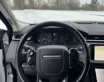 Белый Ленд Ровер Рендж Ровер Велар, объемом двигателя 2 л и пробегом 139 тыс. км за 32300 $, фото 30 на Automoto.ua