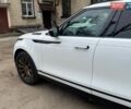 Білий Ленд Ровер Рендж Ровер Велар, об'ємом двигуна 2 л та пробігом 120 тис. км за 33000 $, фото 6 на Automoto.ua