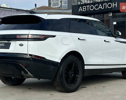 Белый Ленд Ровер Рендж Ровер Велар, объемом двигателя 2 л и пробегом 134 тыс. км за 25500 $, фото 7 на Automoto.ua