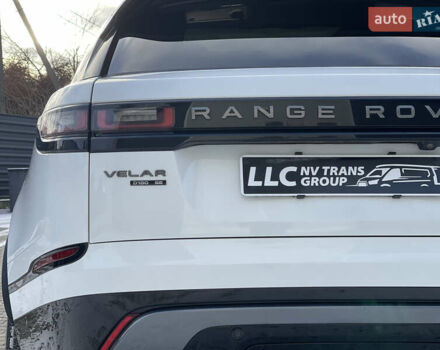 Білий Ленд Ровер Рендж Ровер Велар, об'ємом двигуна 2 л та пробігом 209 тис. км за 31999 $, фото 29 на Automoto.ua