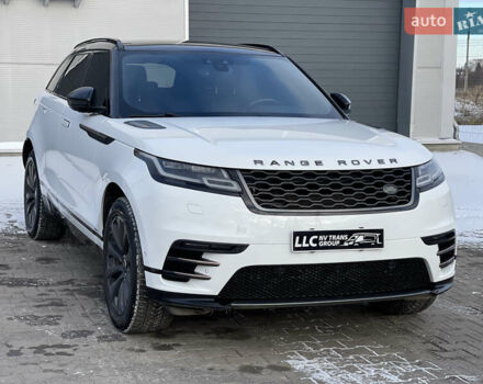 Білий Ленд Ровер Рендж Ровер Велар, об'ємом двигуна 2 л та пробігом 209 тис. км за 31999 $, фото 4 на Automoto.ua