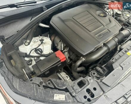 Білий Ленд Ровер Рендж Ровер Велар, об'ємом двигуна 2 л та пробігом 131 тис. км за 32000 $, фото 68 на Automoto.ua