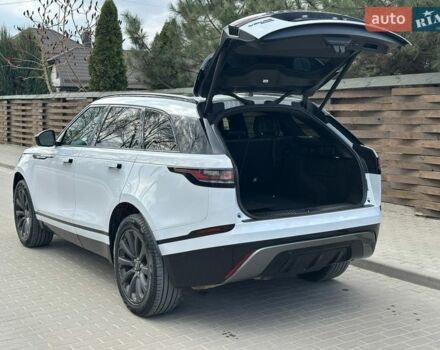 Білий Ленд Ровер Рендж Ровер Велар, об'ємом двигуна 2 л та пробігом 131 тис. км за 32000 $, фото 30 на Automoto.ua