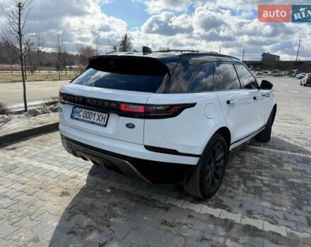 Білий Ленд Ровер Рендж Ровер Велар, об'ємом двигуна 2 л та пробігом 95 тис. км за 35800 $, фото 4 на Automoto.ua
