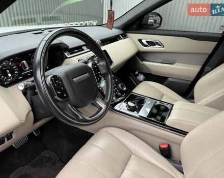 Белый Ленд Ровер Рендж Ровер Велар, объемом двигателя 3 л и пробегом 133 тыс. км за 39500 $, фото 46 на Automoto.ua