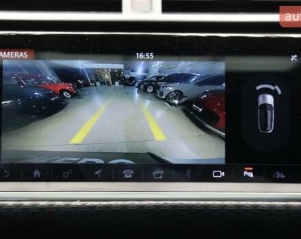 Белый Ленд Ровер Рендж Ровер Велар, объемом двигателя 2 л и пробегом 138 тыс. км за 39690 $, фото 19 на Automoto.ua