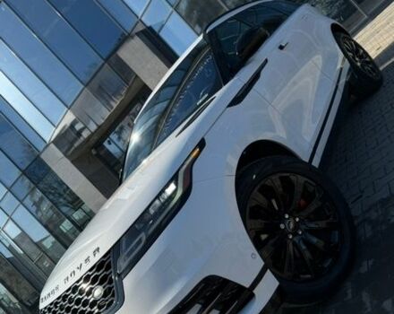 Білий Ленд Ровер Рендж Ровер Велар, об'ємом двигуна 2 л та пробігом 132 тис. км за 33000 $, фото 12 на Automoto.ua