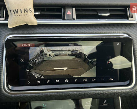 Белый Ленд Ровер Рендж Ровер Велар, объемом двигателя 2 л и пробегом 134 тыс. км за 25500 $, фото 20 на Automoto.ua