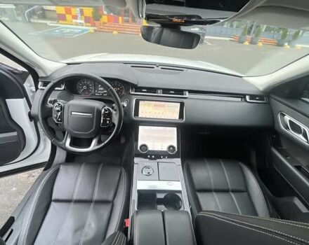 Білий Ленд Ровер Рендж Ровер Велар, об'ємом двигуна 2 л та пробігом 128 тис. км за 42000 $, фото 18 на Automoto.ua