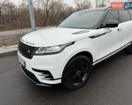 Білий Ленд Ровер Рендж Ровер Велар, об'ємом двигуна 2 л та пробігом 66 тис. км за 31000 $, фото 7 на Automoto.ua