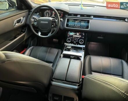 Белый Ленд Ровер Рендж Ровер Велар, объемом двигателя 3 л и пробегом 75 тыс. км за 42500 $, фото 44 на Automoto.ua