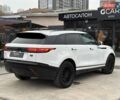 Белый Ленд Ровер Рендж Ровер Велар, объемом двигателя 2 л и пробегом 127 тыс. км за 27900 $, фото 3 на Automoto.ua