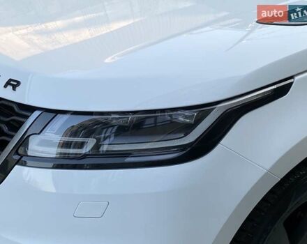 Белый Ленд Ровер Рендж Ровер Велар, объемом двигателя 2 л и пробегом 91 тыс. км за 34999 $, фото 9 на Automoto.ua