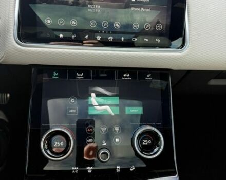 Білий Ленд Ровер Рендж Ровер Велар, об'ємом двигуна 2 л та пробігом 95 тис. км за 35800 $, фото 13 на Automoto.ua