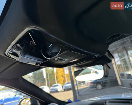 Белый Ленд Ровер Рендж Ровер Велар, объемом двигателя 2 л и пробегом 91 тыс. км за 34999 $, фото 60 на Automoto.ua