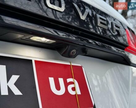 Білий Ленд Ровер Рендж Ровер Велар, об'ємом двигуна 2 л та пробігом 141 тис. км за 37690 $, фото 33 на Automoto.ua