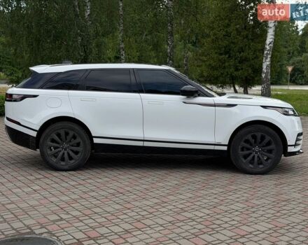 Білий Ленд Ровер Рендж Ровер Велар, об'ємом двигуна 2 л та пробігом 150 тис. км за 28999 $, фото 29 на Automoto.ua