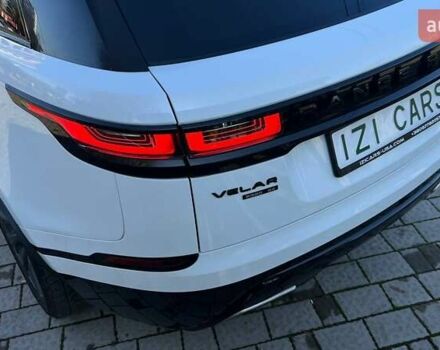 Білий Ленд Ровер Рендж Ровер Велар, об'ємом двигуна 3 л та пробігом 76 тис. км за 35999 $, фото 12 на Automoto.ua